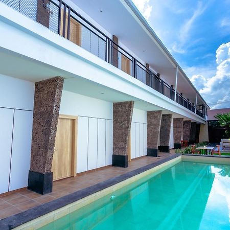 Lega Legi Town House Seminyak By The Lavana Экстерьер фото