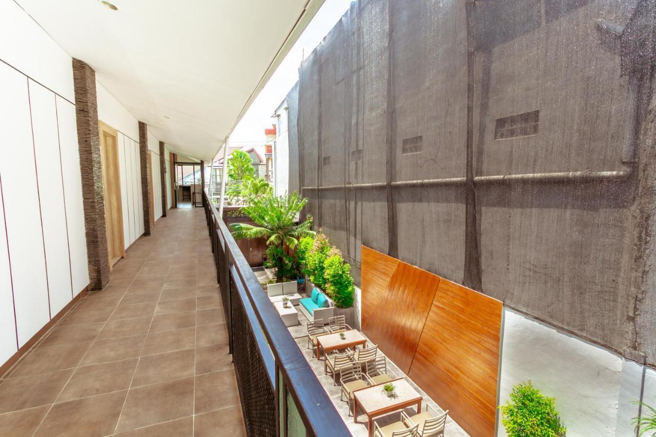 Lega Legi Town House Seminyak By The Lavana Экстерьер фото